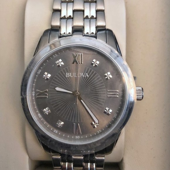 His/Hers Matching Watch Set main image 6